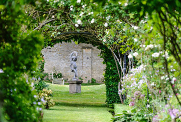 Dean Manor