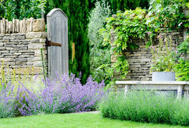 gate garden